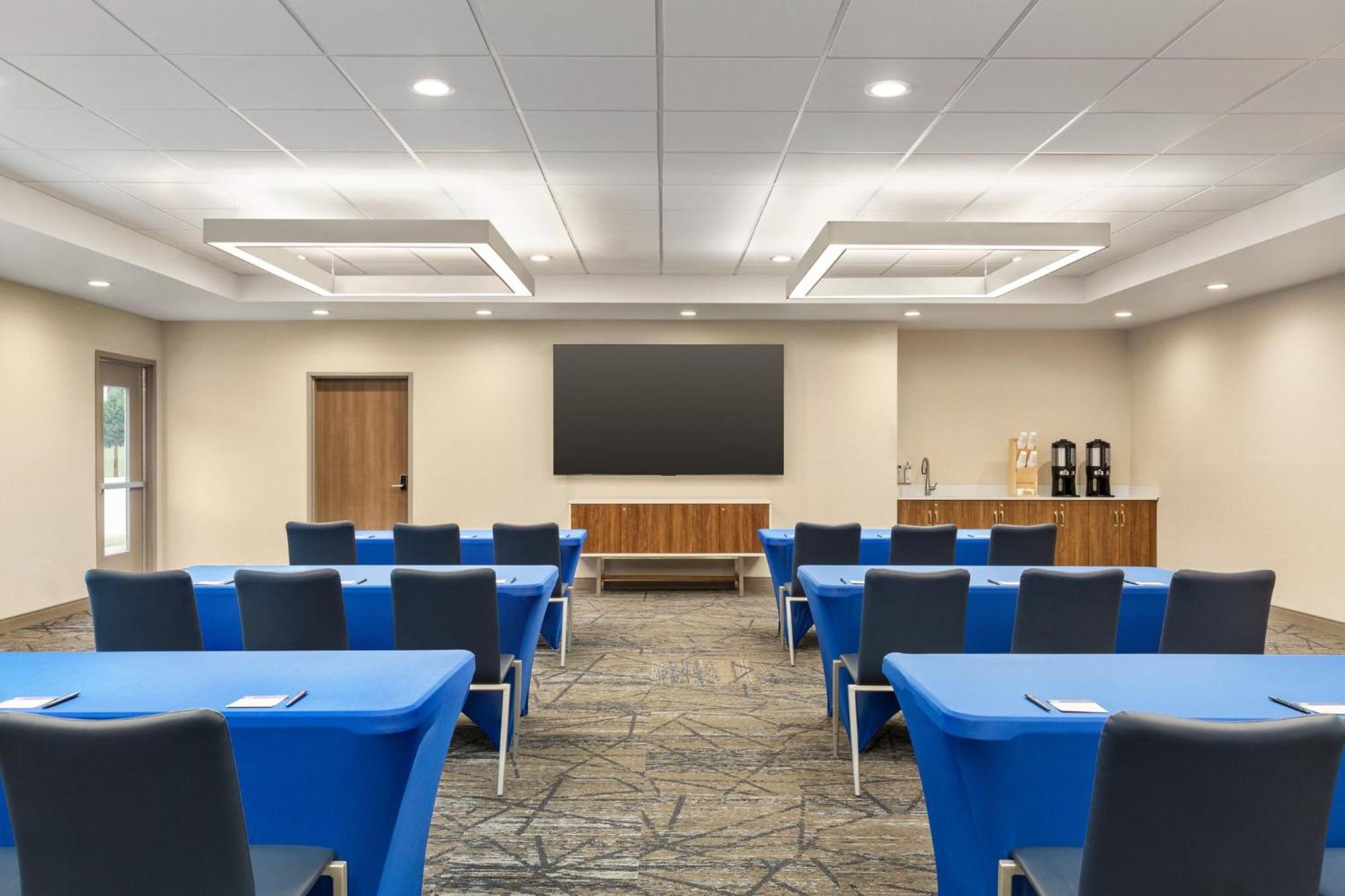 Candlewood Suites Bessemer - Birmingham Sw By Ihg Dış mekan fotoğraf